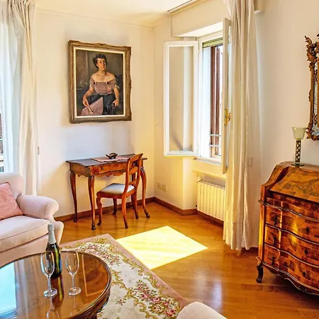 Salute Canal View Appartement